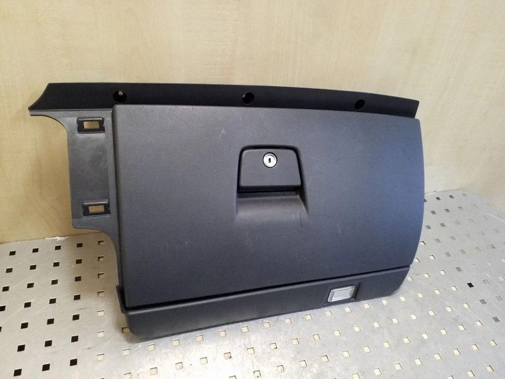 Glove box 8626141