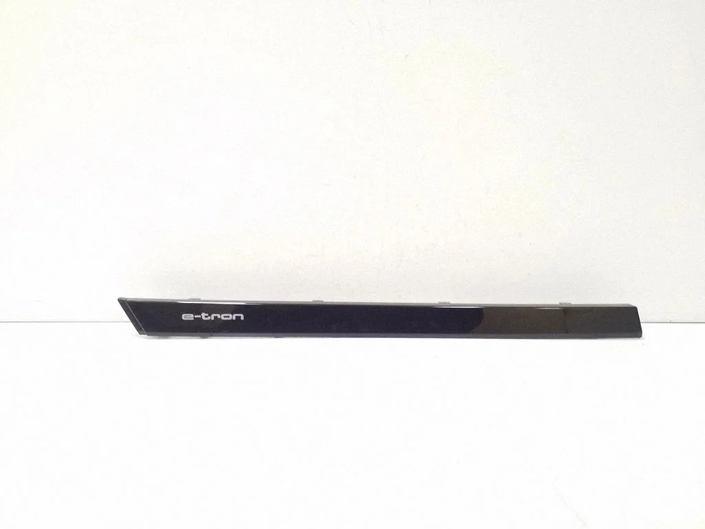 Dashboard glove box trim 4KL857186 – Audi Q4 e-tron (2021-)