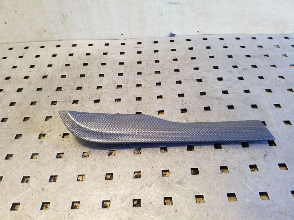 Dashboard glove box trim – Peugeot 508 RXH (2011-2018)