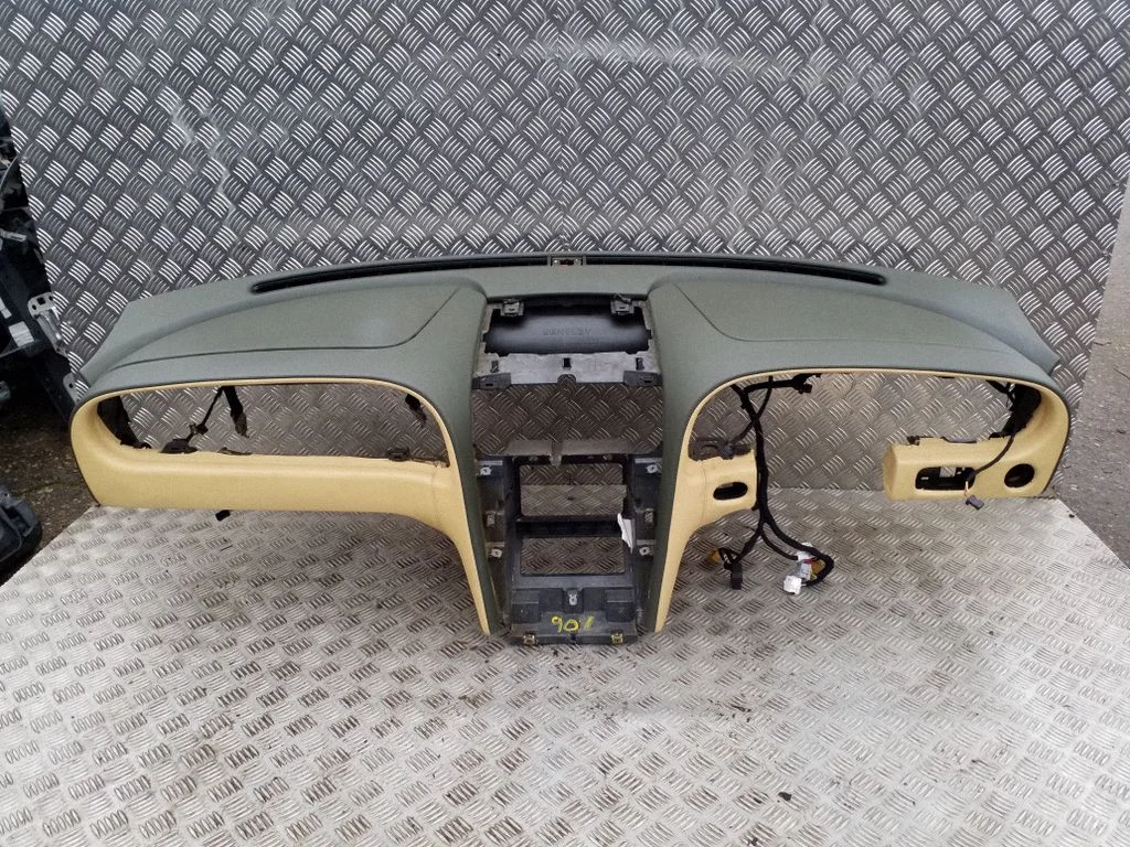Armatuurlaud 3W2857669E – Bentley Continental (2003-2017)