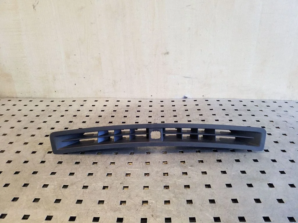 Dashboard air vent grill cover trim 9686446877