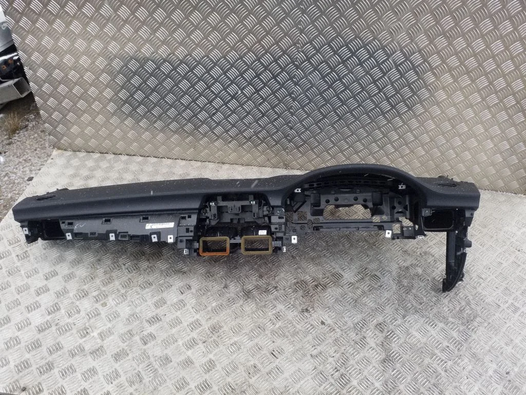 Dashboard A2186806187