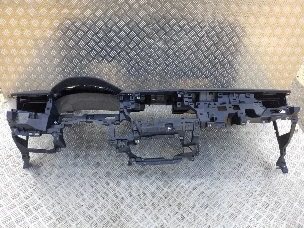 Dashboard 5540002120