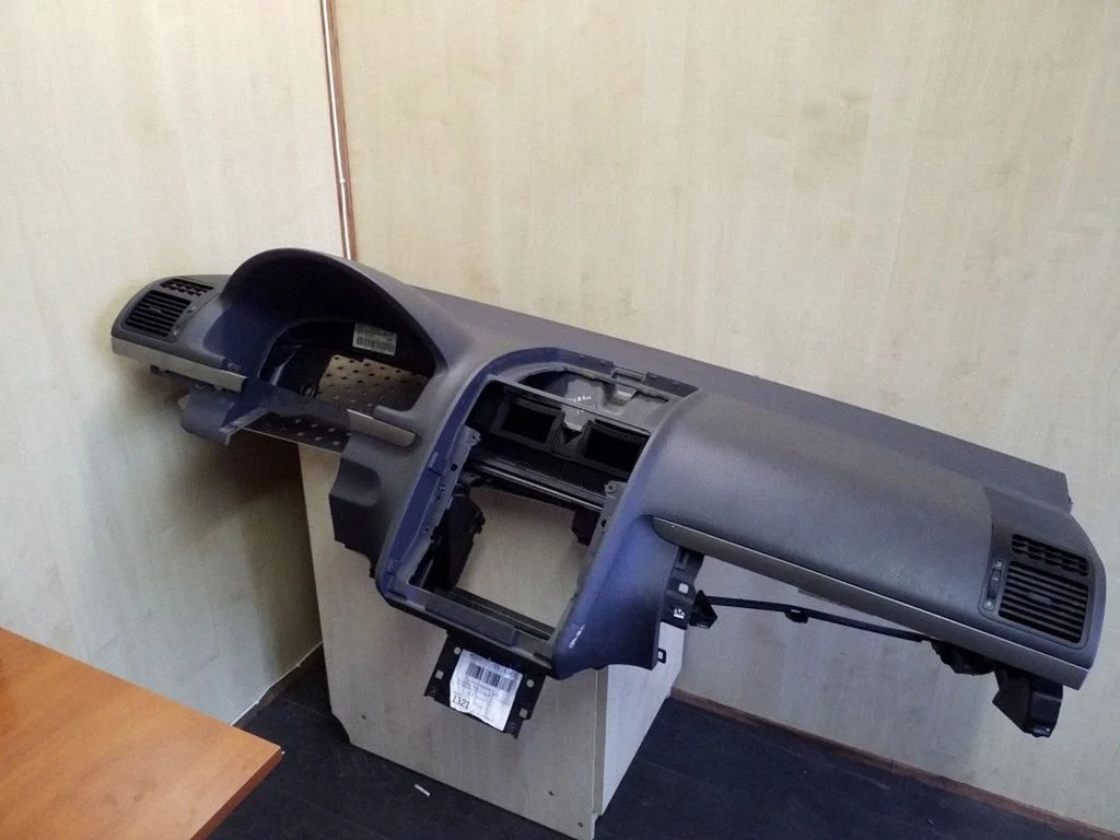 Deska rozdzielcza 1T1857001