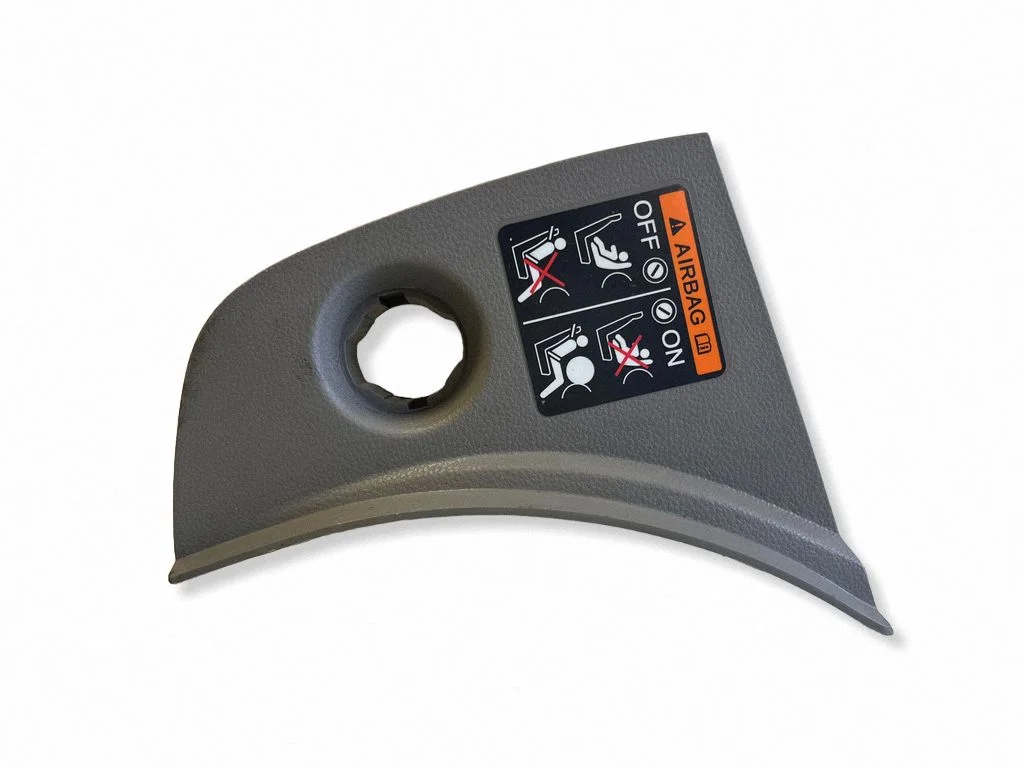 Armatuurlaua külje viimistluspaneel 77210TM8G