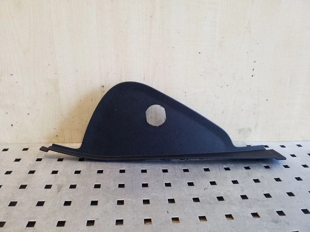Dashboard side end trim 14121810