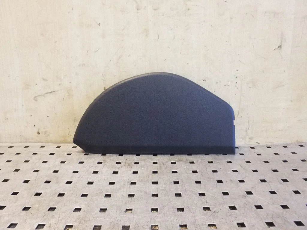 Panel deski rozdzielczej (boczny) 5L0857503