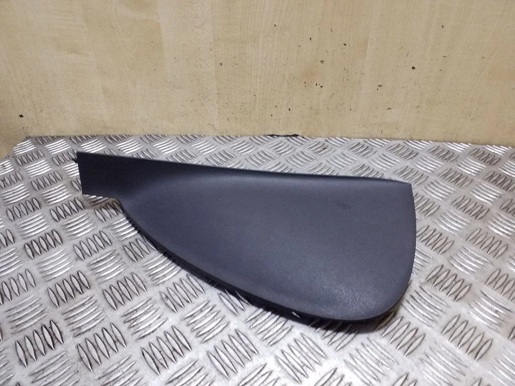 Dashboard side end trim 96889881