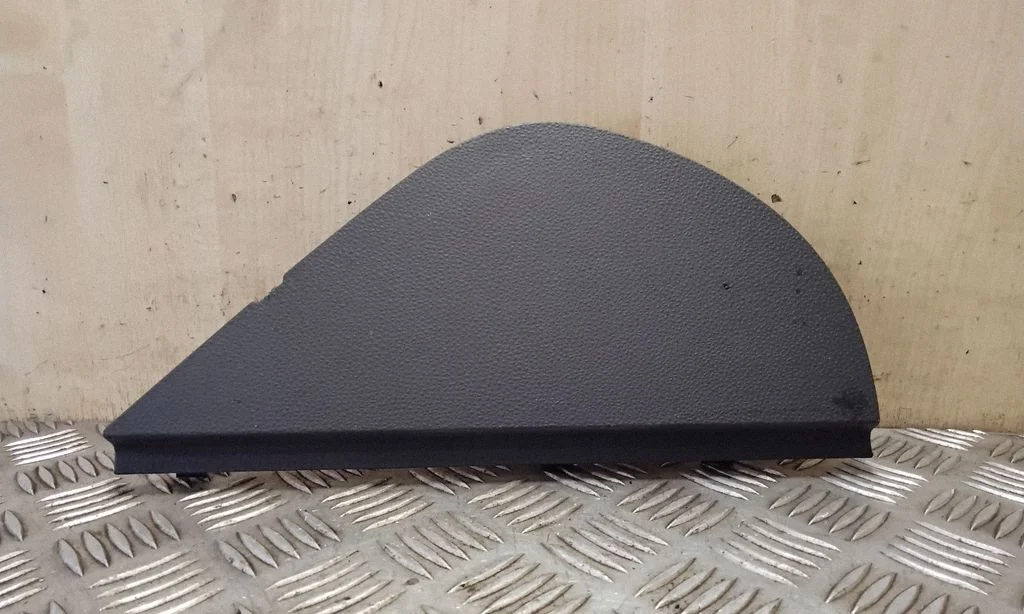 Dashboard side end trim 6Q0858218F