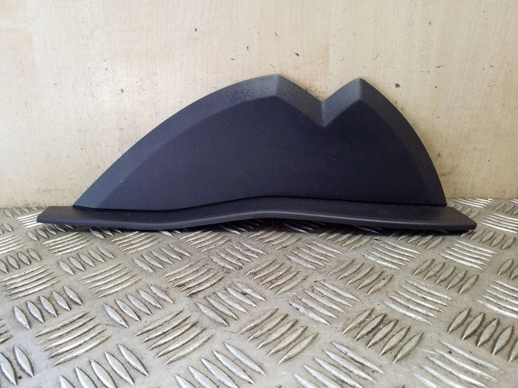 Dashboard side end trim 8002A056ZZ