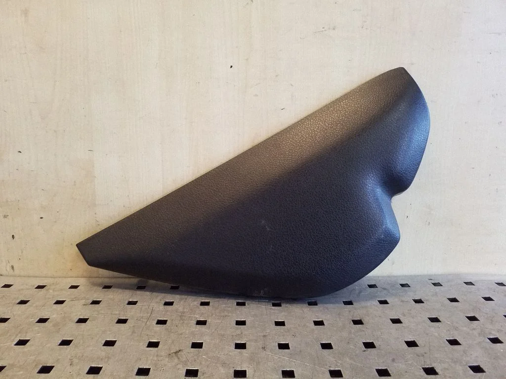 Armatuurlaua külje viimistluspaneel – Subaru Forester SH (2008-2013)