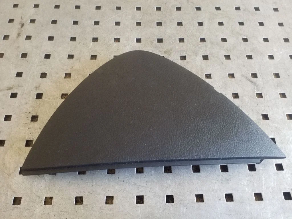 Panel deski rozdzielczej (boczny) 3C2858217