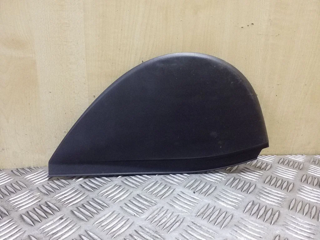 Paneļa apdares panelis (sānu) 5531705020