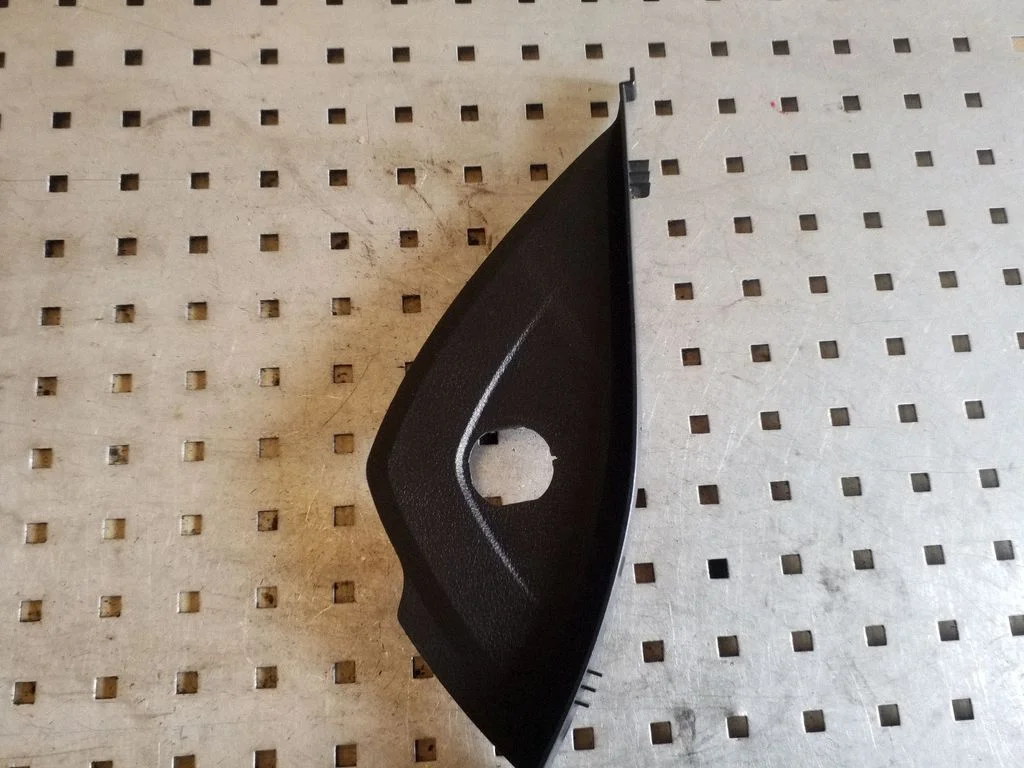 Dashboard side end trim – BMW 3 Series F30 F35 F31 (2012-2018)