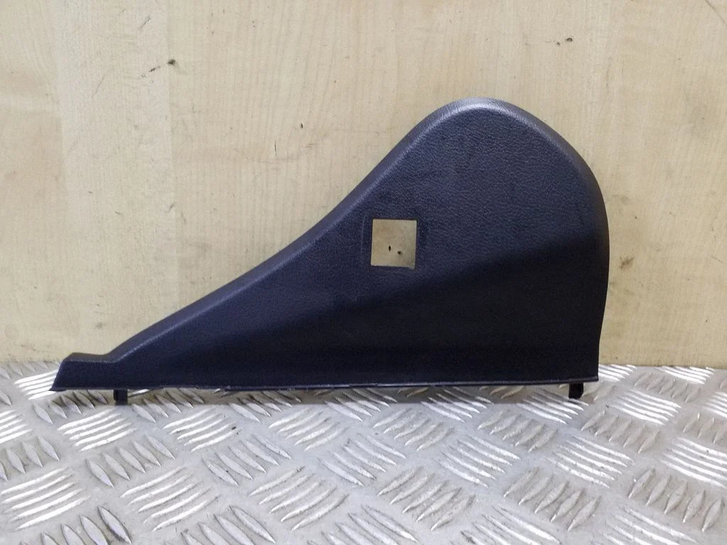 Dashboard side end trim