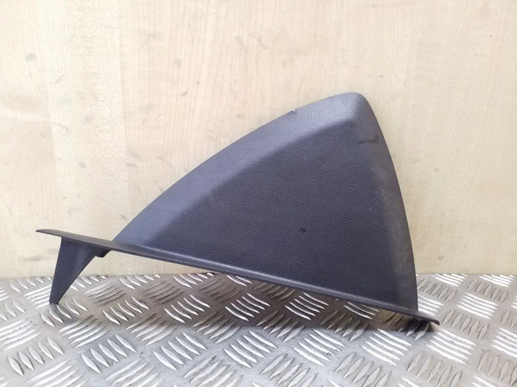 Panel deski rozdzielczej (boczny) BM51A044C60ABW