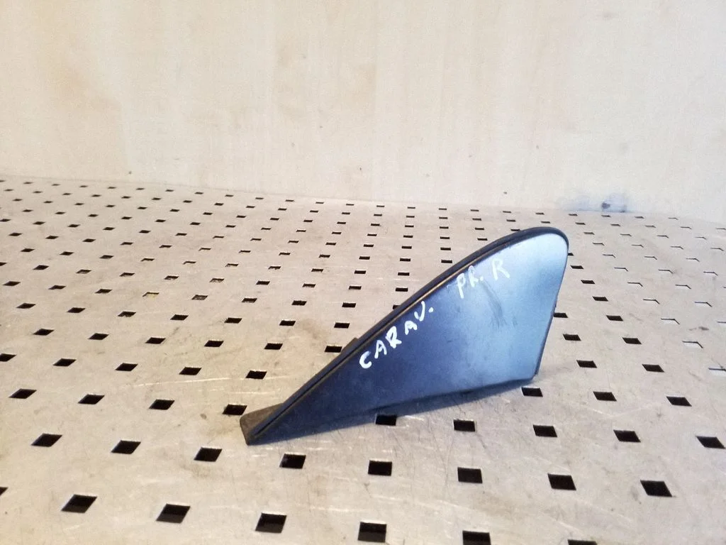 Dashboard side end trim 6011712010