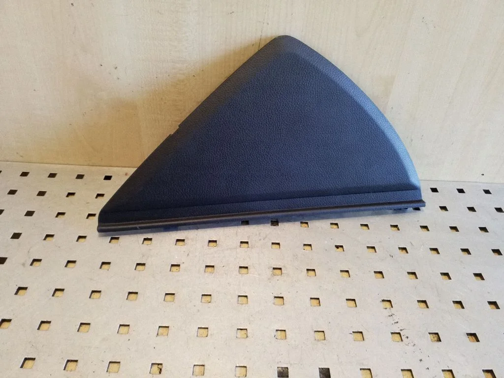 Panel deski rozdzielczej (boczny) 847673Z000