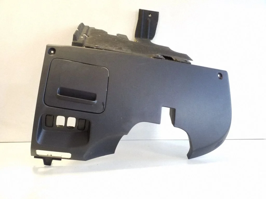 Dashboard lower bottom trim panel 800ZA057