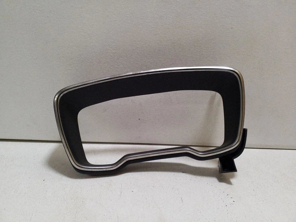 Dashboard trim – Toyota Corolla E210 E21 (2018-)