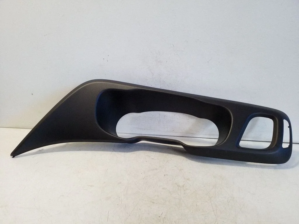 Dashboard trim 5801717079