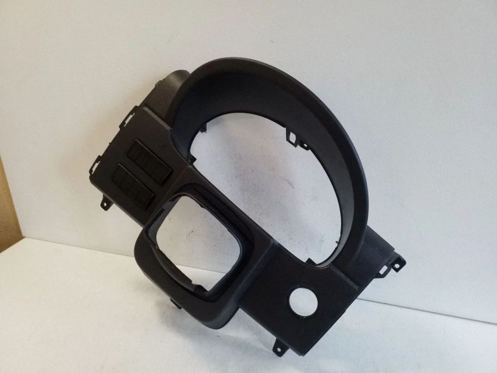 Dashboard trim A9066800280