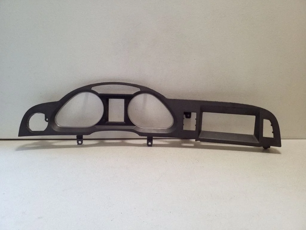 Instrumentu paneļa apdare 4F1857115C