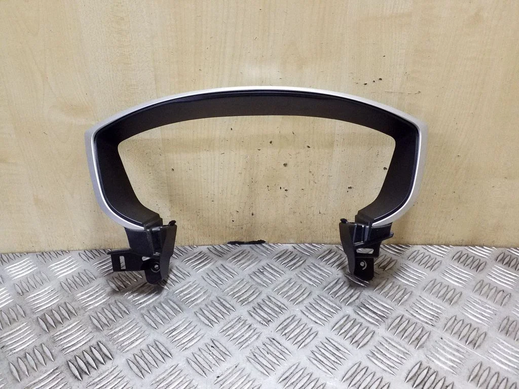 Dashboard trim DS73F044D70CJ3DOA