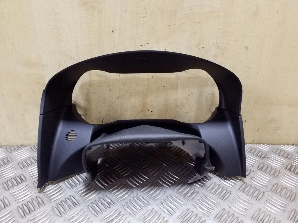 Instrumentu paneļa apdare GX6310A894BB