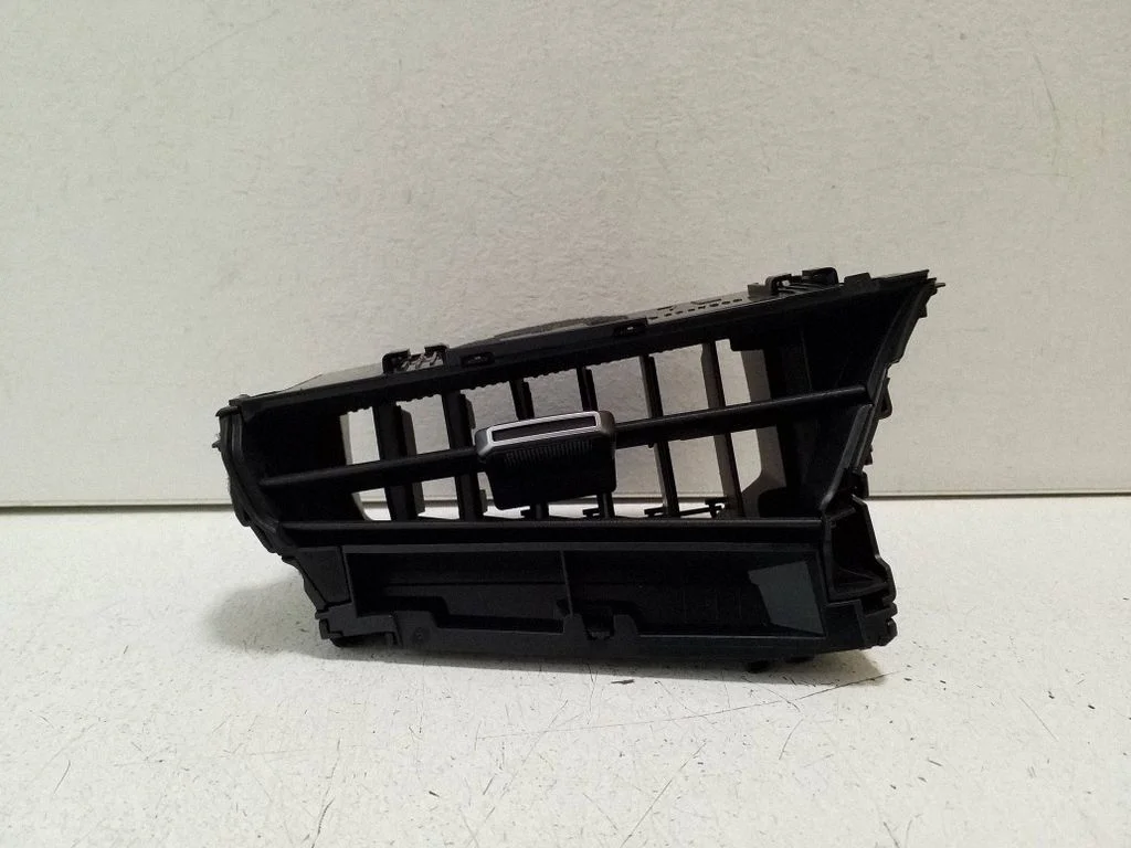 Dashboard side air vent grill/cover trim 5565002850