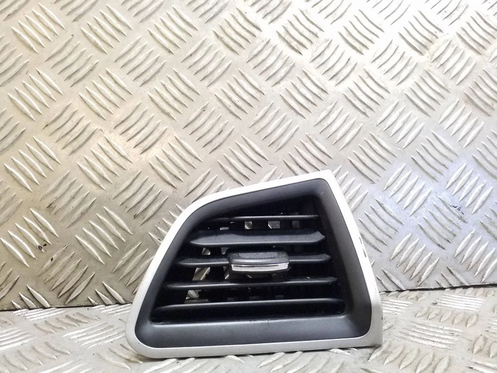 Dashboard side air vent grill/cover trim – Ford Galaxy (2015-)