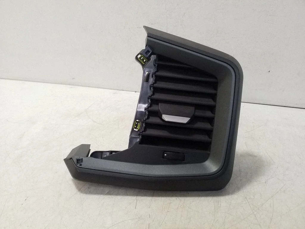 Dashboard side air vent grill/cover trim – Audi A1 (2018-)