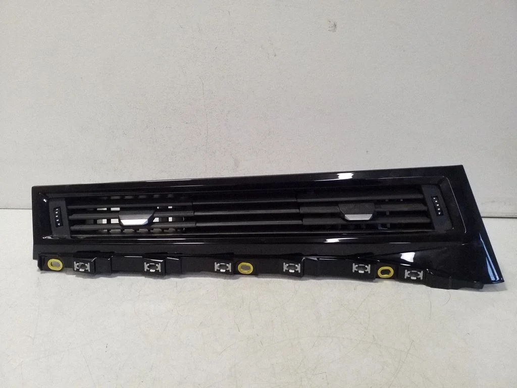 Dashboard side air vent grill/cover trim – Audi A1 (2018-)