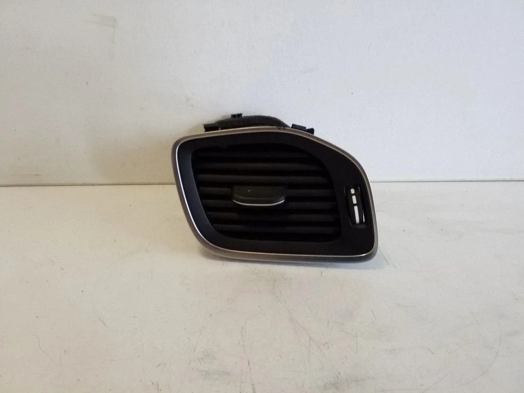 Dashboard side air vent grill/cover trim 1281852