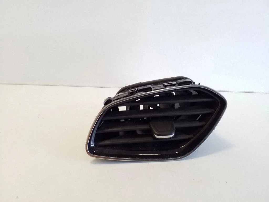 Sānu gaisa restītes – Opel Grandland X (2017-2024)