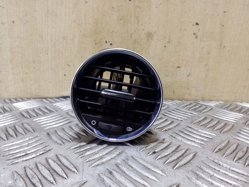 Dashboard side air vent grill/cover trim – Peugeot 3008 I (2008-2015)