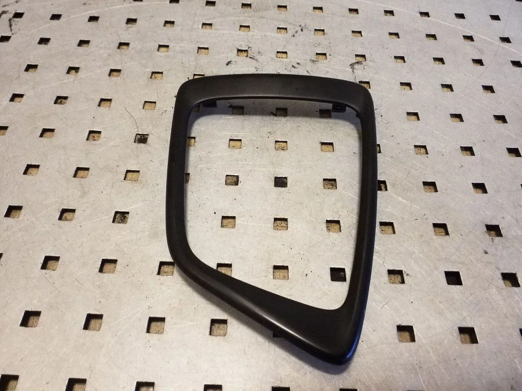 Gear shifter surround trim plastic