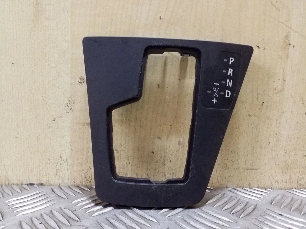 Gear shifter surround trim plastic 51163400695