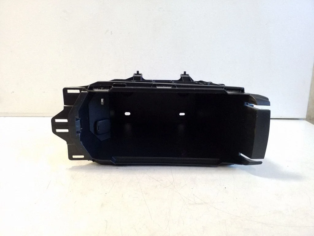Glove box central console 58812F4050