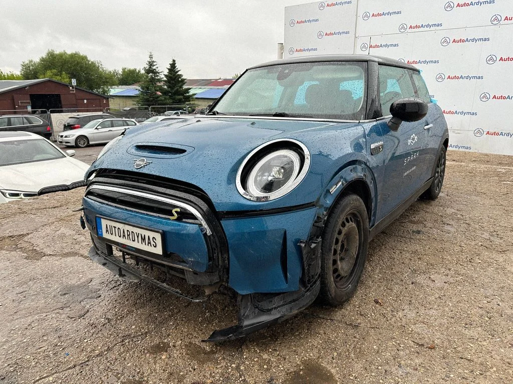 Mini Cooper J01