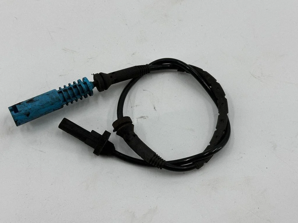 Esimene piduri ABS-andur 6760533