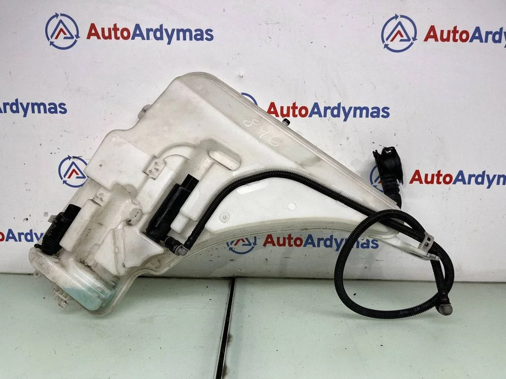 Windshield washer fluid reservoir/tank 7241679
