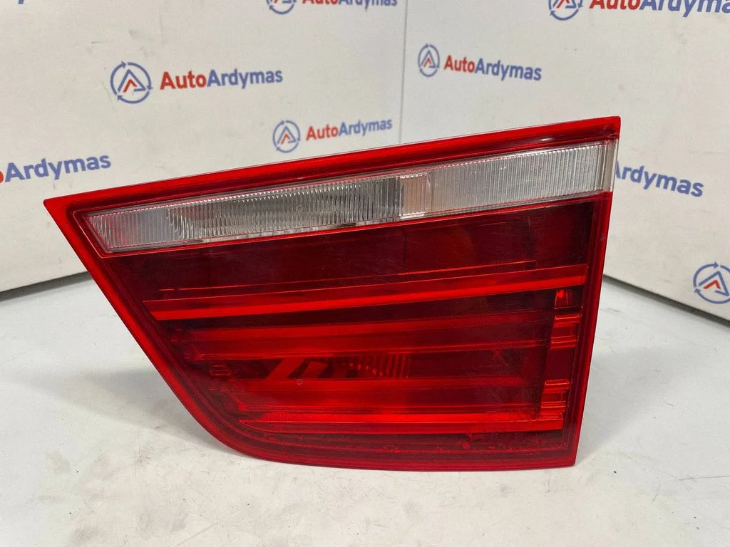 Tailgate rear/tail lights 7217314