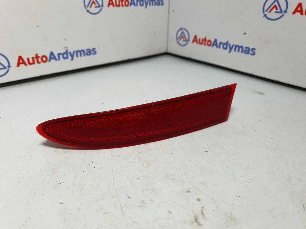 Rear tail light reflector – BMW X3 F25 (2010-2017)