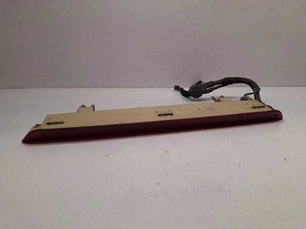 Third/center stoplight – BMW X5 F15 (2013-2017)