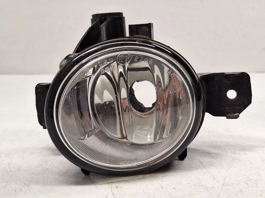 Halogen przedni 63177184317