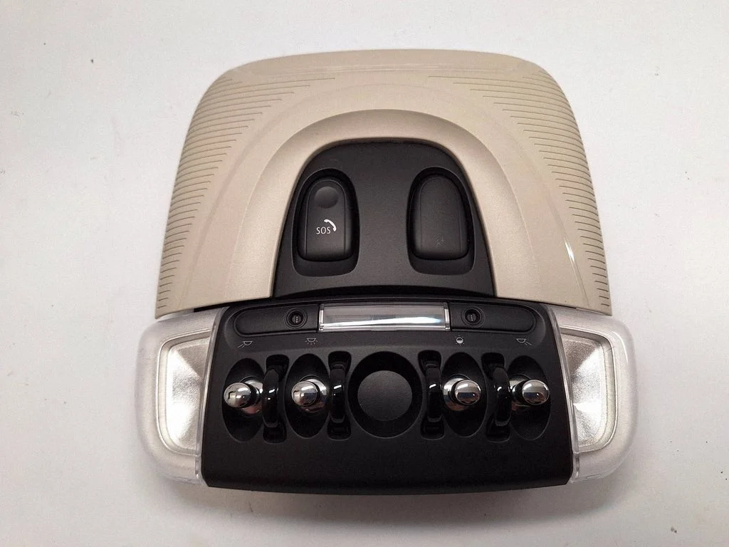 Front seat light 9292900