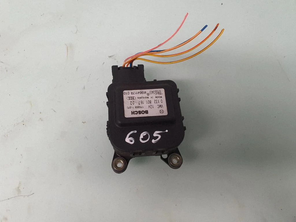 Gaisa aizvara motoriņš/aktuators 6982667