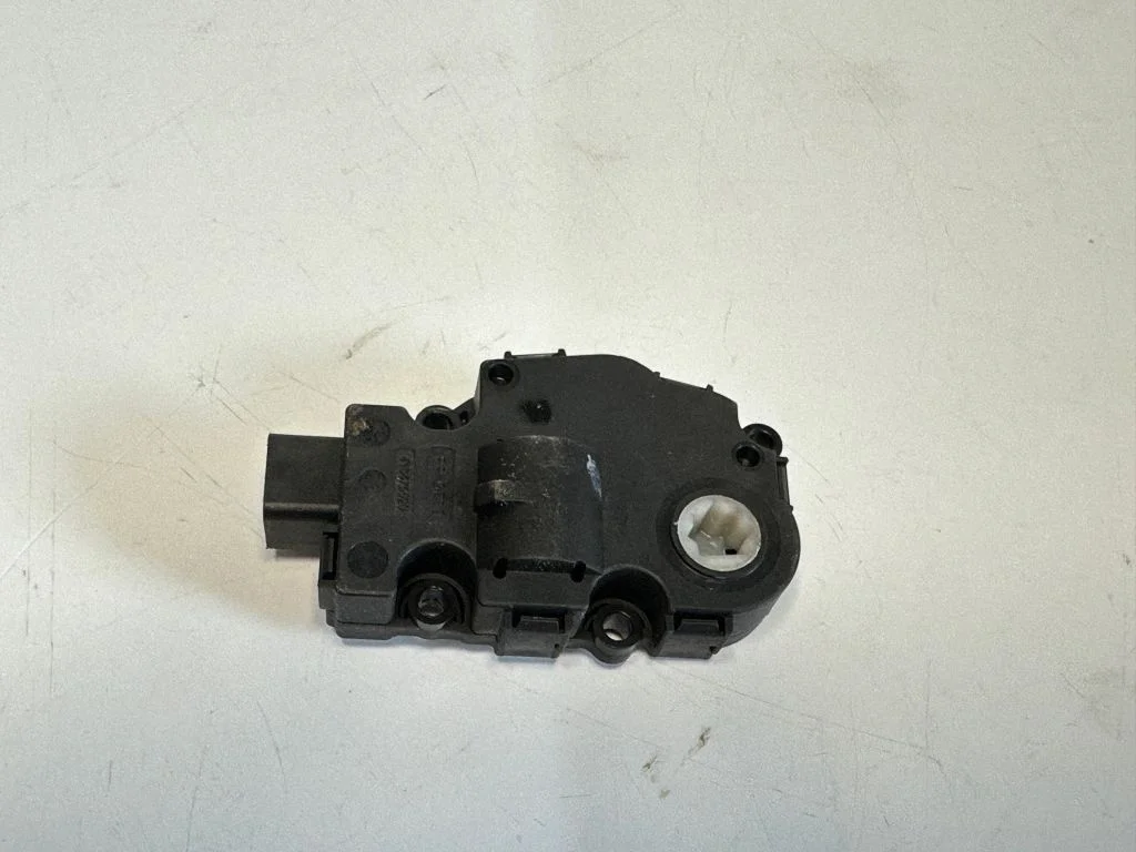 Air flap motor/actuator 9298886