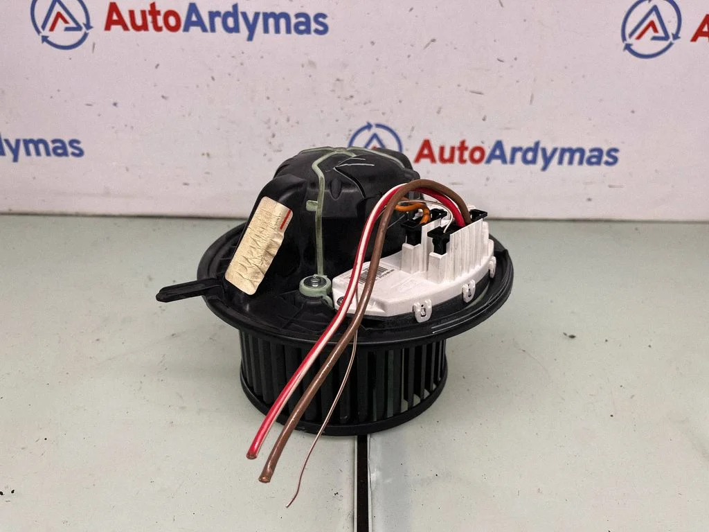 Krāsniņas ventilators/pūtējs 9244083